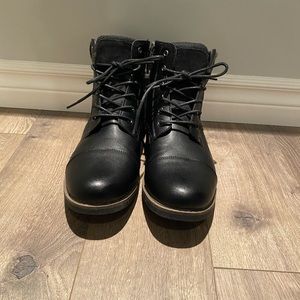Blondo Black Waterproof shoes
